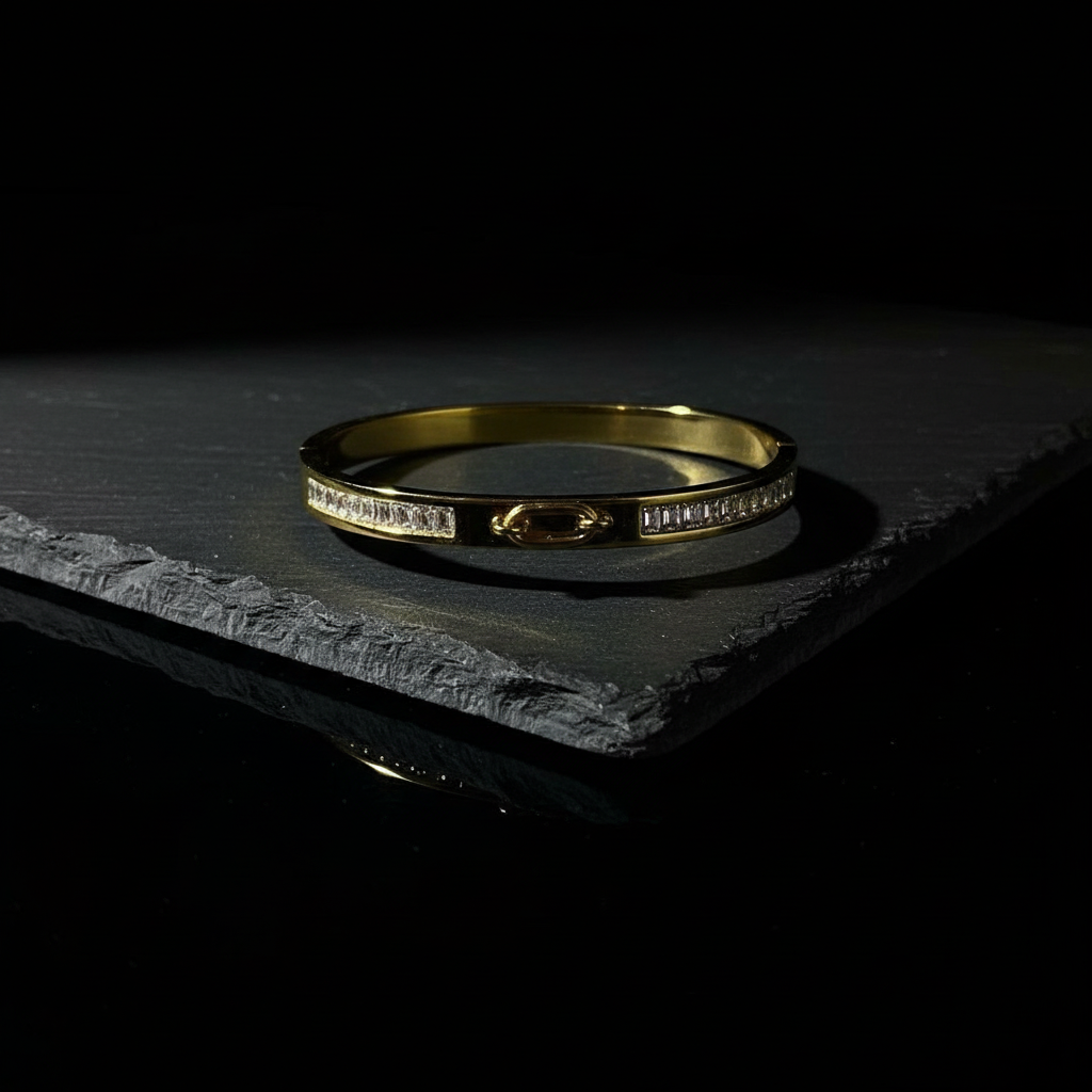 18K Gold-Plated Elegant Stone-Studded Bracelet