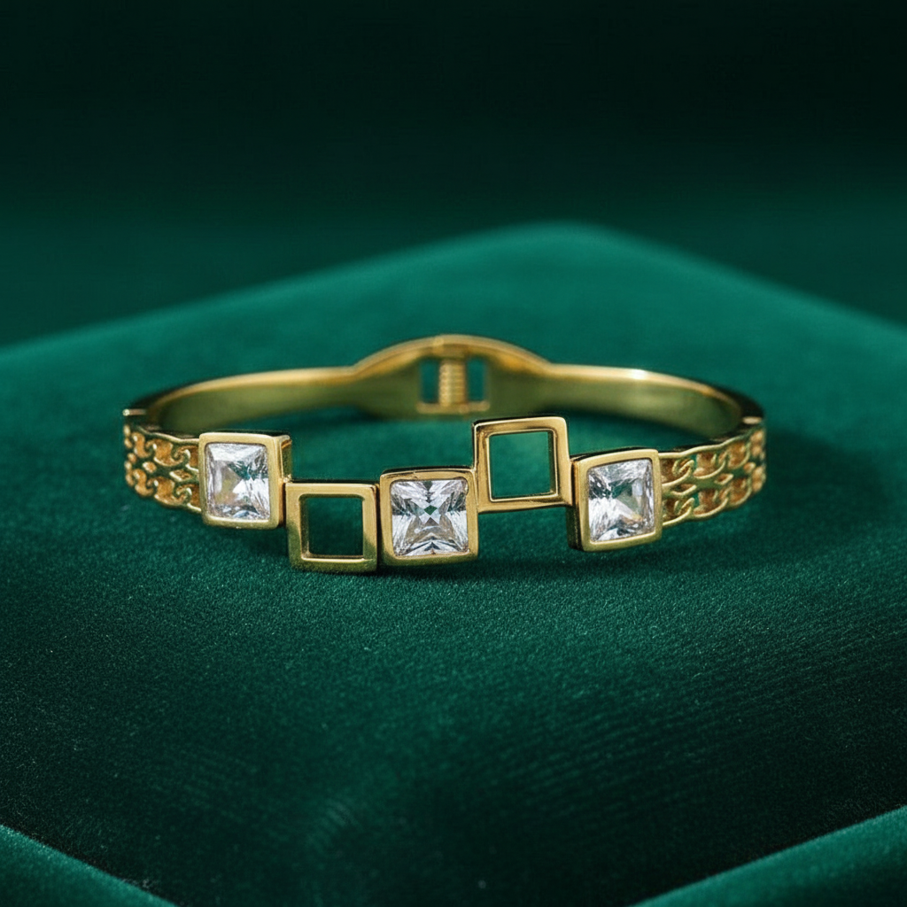 [1] 18K Gold-Plated Square Gemstone Bracelet